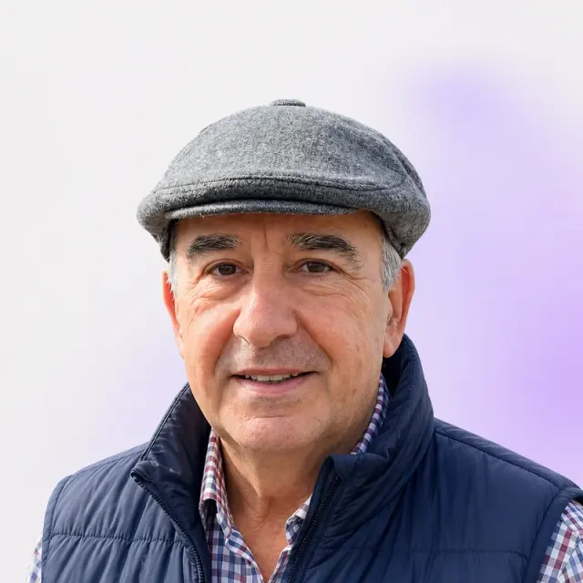 Portrait of Eulalio García, VRET’s clinical advisor.